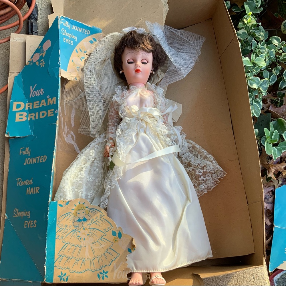 Vintage Your Dream Bride By Eugene Doll Co 1960 - Picture 9 of 16